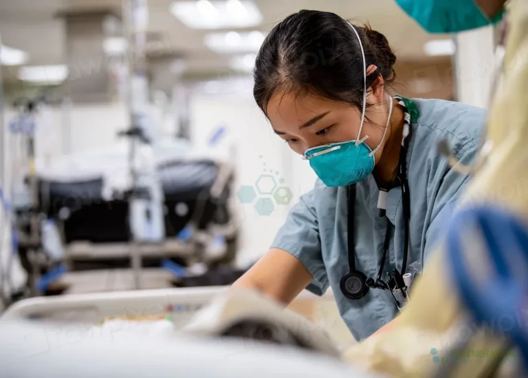 Regen Center Thai doctor treating a patient stem cell neural treatment